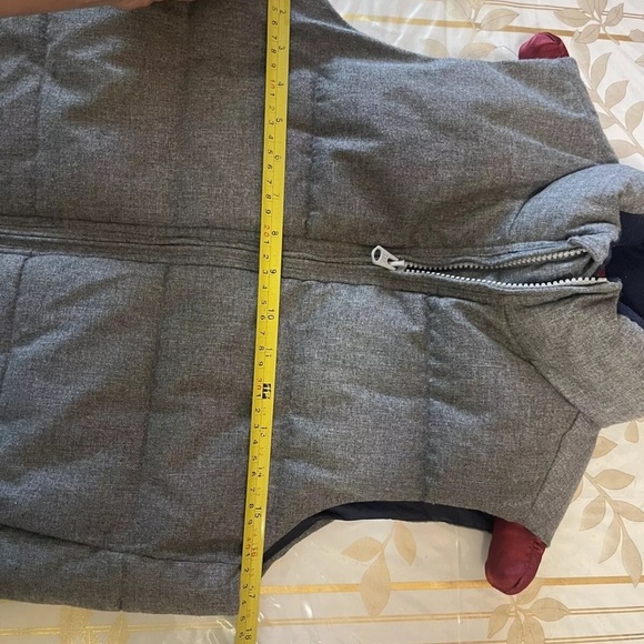 Gap Kids Boys Warm Gray Puffer Vest Jacket Size M (6-8) - Picture 4 of 6